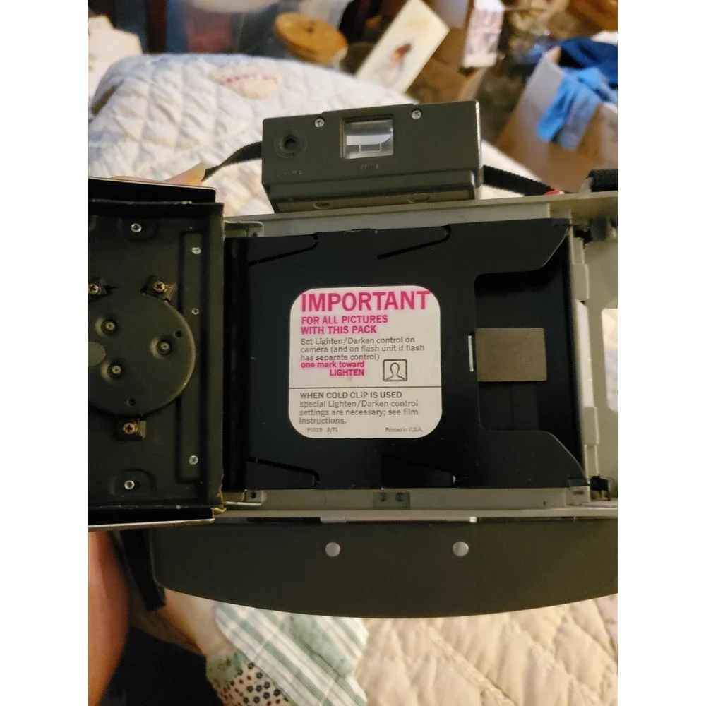 Polaroid Automatic 330 Land Camera With Cold Clip Plate and strap Vintage